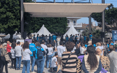 Educating  at the 10th Vega Baja Science Contest
